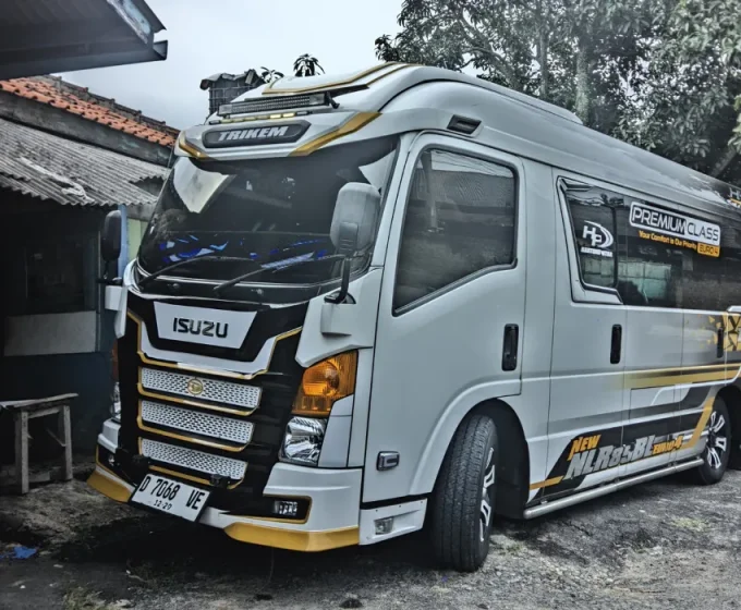 Sewa Isuzu Elf Jombang